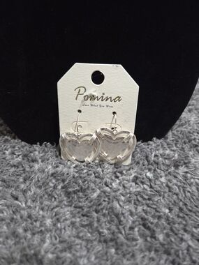 Pomina Silver Heart Dangle Earrings